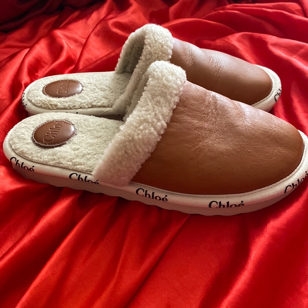 Chole Woody slide/ Slipper 🤎🤎🤎